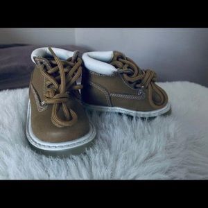 Baby shoes